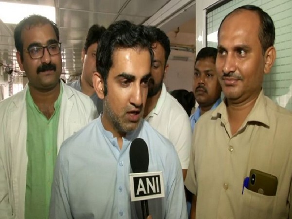 Gautam Gambhir donates prize money to slain CRPF personnel's kin