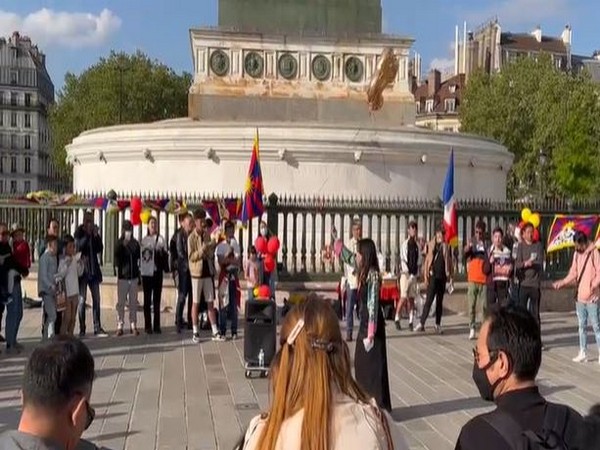 Tibetans protest in Paris to mark 33rd birthday of Panchen Lama