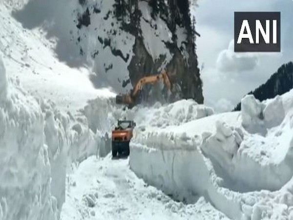 Snow clearance operations underway on J-K's Mughal Road