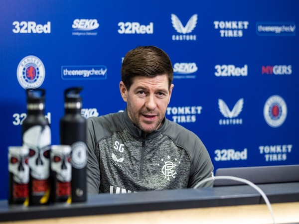 Steven Gerrard (Photo/ Rangers Twitter)