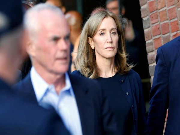 Felicity Huffman leaving the federal courthouse (Picture courtesy: Reuters)