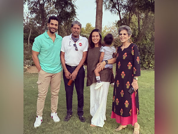Angad Bedi, Kapil Dev, Neha Dhupia, Mehr, Romi Dev (Image source: Instagram)