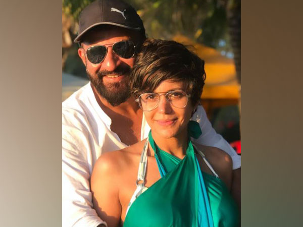 Mandira Bedi with her late husband (Image source: Instagram)