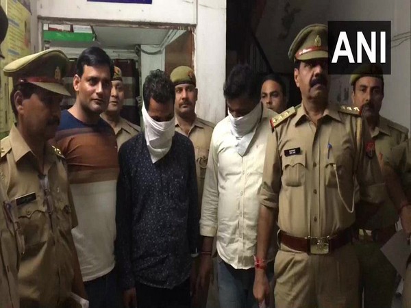 Two bird smugglers arrested in possession of five owls in Indirapuram. 