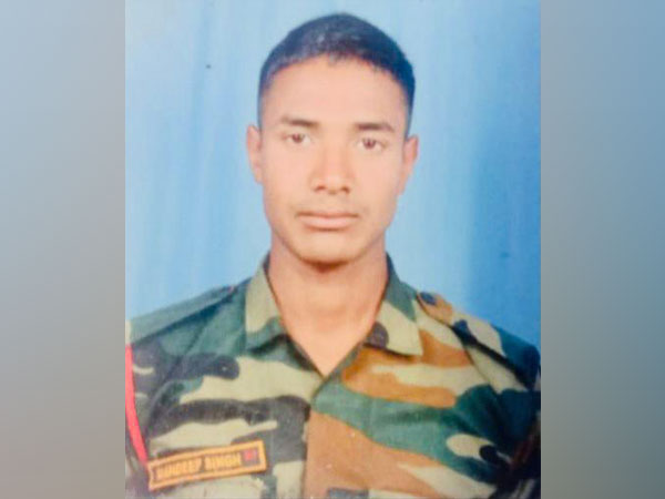 Visual of rifleman Mandeep Singh Negi (Photo/Twitter)