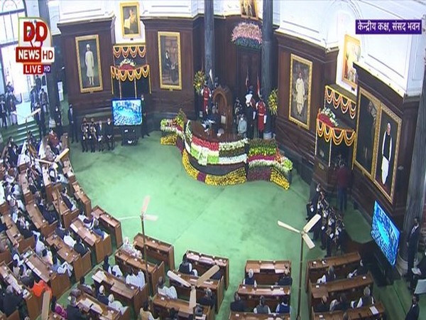 President Ram Nath Kovind addresses in Parliament (Photo/ANI)