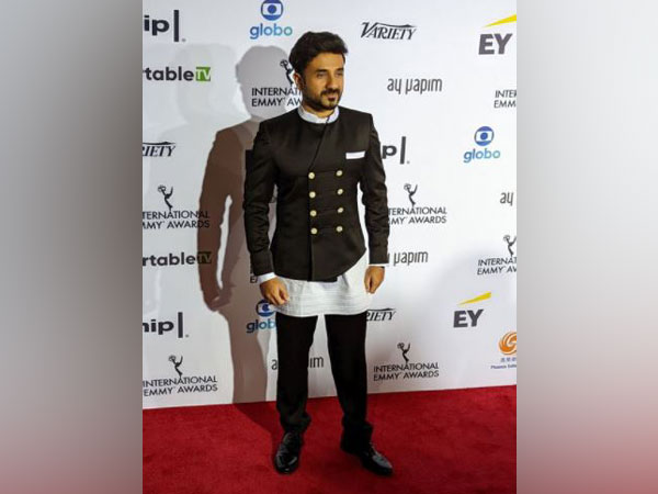Vir Das at International Emmy Awards 2021 (Image source: Twitter)