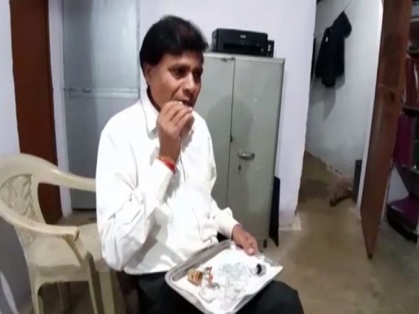 Dayaram Sahu claimed he had been eating glass for over 40 years. (Photo/ANI)