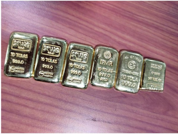 The gold was recovered from an aircraft that arrived from Dubai on September 27. (Photo/ANI)