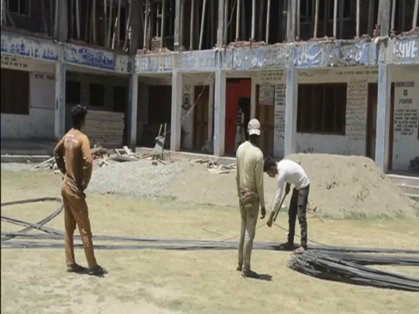 Govt school in Kulgam's Hablish village being upgraded by the UT adminstration. (Photo/ ANI)