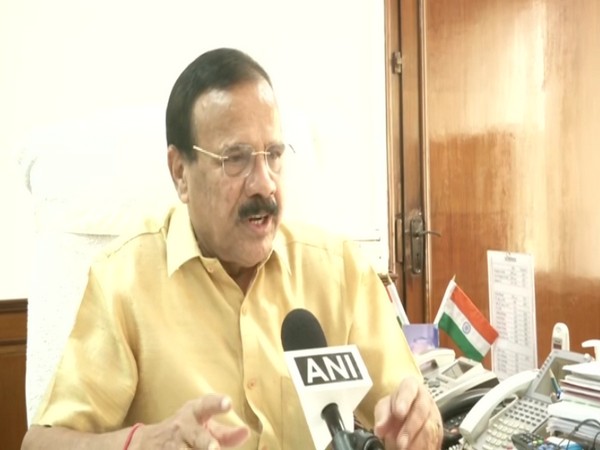 Sadananda Gowda speaking to ANI in New Delhi on Friday.