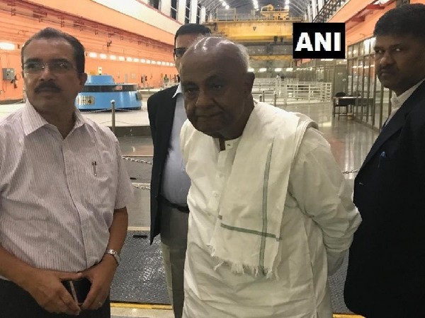 JD-S leader HD Deve Gowda at Tehri hydropower project, Uttarakhand, on Sunday.