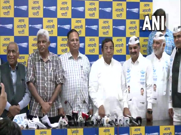 Several BJP, Congress leaders from Haryana joined AAP in Delhi on Monday. (Photo/ANI)