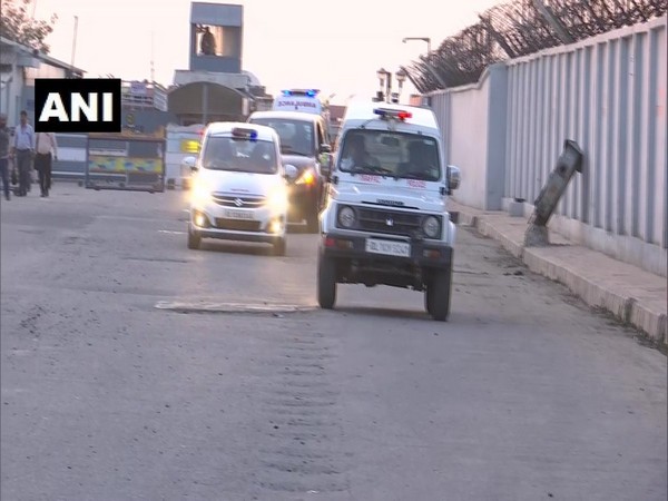 Visual from the green corridor given to ambulance carrying live organ in Delhi on Tuesday. Photo/ANI