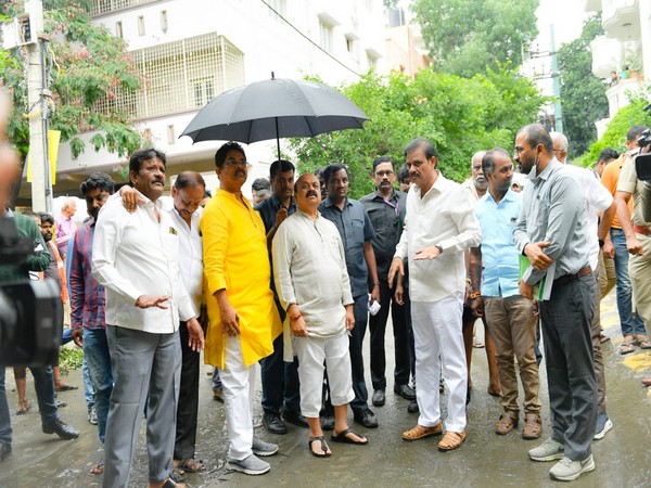 Karnataka Chief Minister Basavaraj Bommai and other officials inspect rain-affected areas (Photo/Karnataka CMO)
