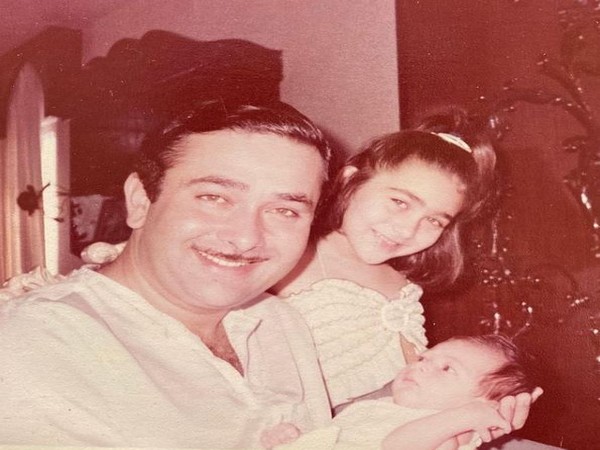 Randhir Kapoor, Karisma Kapoor with baby Kareena Kapoor Khan (Image Source: Instagram)