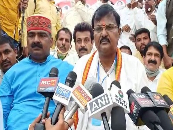 Congress candidate from Sanwer constituency Premchand Guddu speaking to media in Indore on Thursday. (Photo/ANI)