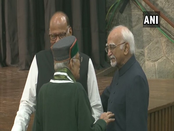 Former Vice President Hamid Ansari, NCP chief Pawar and BJP leader MM Joshi at an event in New Delhi to mark 100th birth anniversary of former PM IK Gujral. Photo/ANI