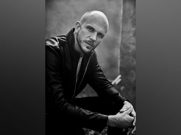 Gustaf Skarsgard (Image source: Twitter)