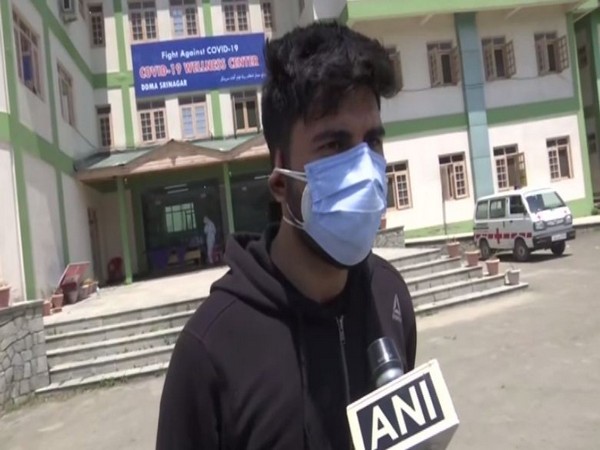 Zaid, a resident of Srinagar, at Haj House COVID centre (Photo/ANI)