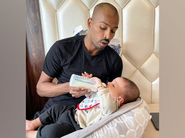 India all-rounder Hardik Pandya with son Agastya (Image: Hardik Pandya's Twitter)