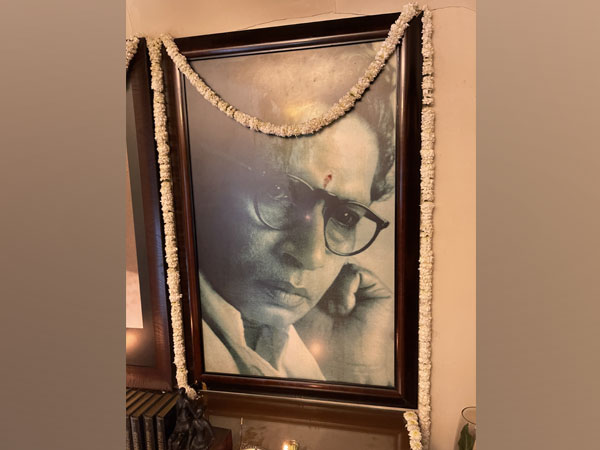 Harivansh Rai Bachchan (Image Source: Twitter)