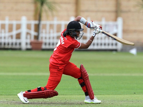Harmanpreet Kaur in action (Photo/Lancashire Thunder Twitter)