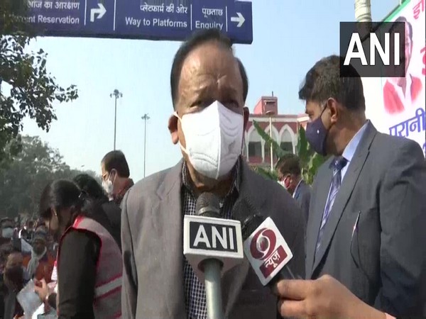 Union Health Minister Harsh Vardhan speaking to reporters in New Delhi on Monday.