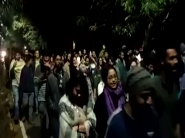 Students of Hyderabad Central university took out march in solidarity with JNU 