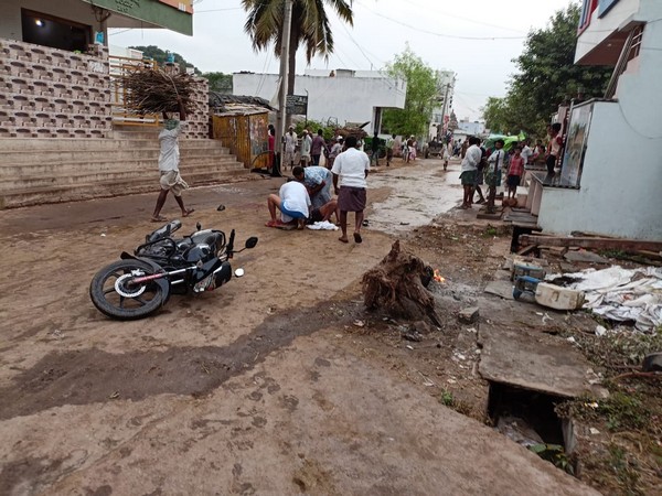 TDP leader brutally murdered over political rivalry in Andhra's Guntur 