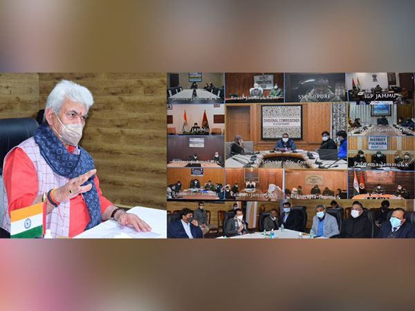 Lieutenant Governor of Jammu and Kashmir Manoj Sinha at the COVID-19 review meeting (Photo/Twitter)
