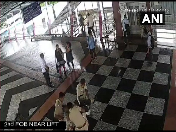 GRP personnel rushing the man to Emergency medical room on June 29 (photo/ANI) 