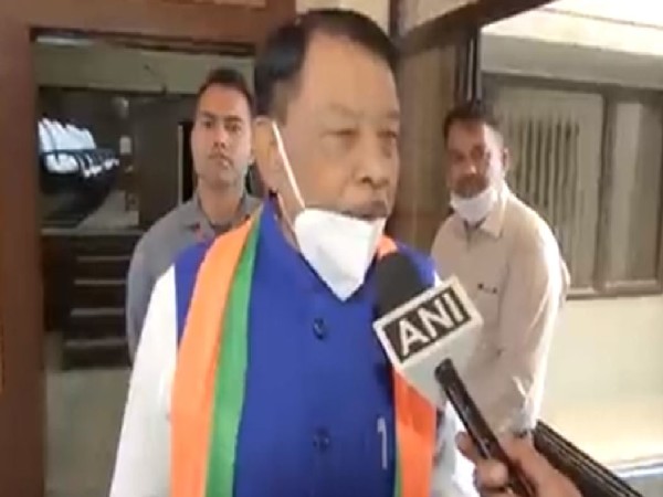 Food Supplies Minister Bisahulal Singh (Photo:ANI)