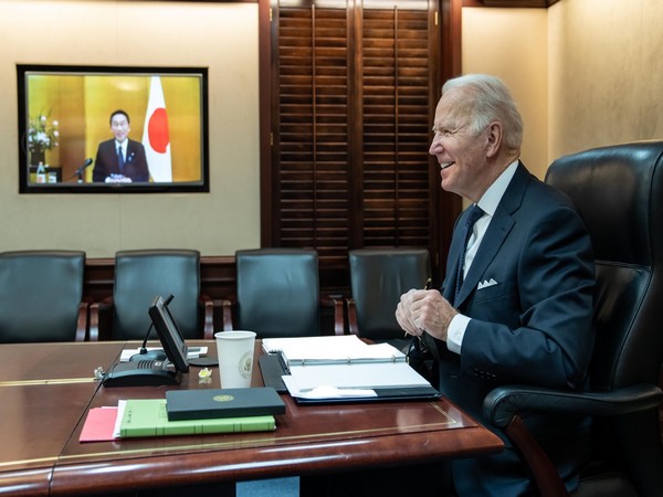 US President Joe Biden and Japanese Prime Minister Kishida Fumio. (Photo Credit: Joe Biden Twitter)