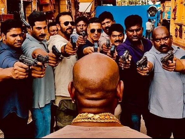 Akshay Kumar and Rohit Shetty at the set of 'Sooryavanshi'
