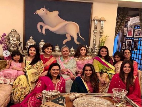 Sonali Bendre, Aishwarya Rai Bachchan, Jaya Bachchan and Shweta Bachchan (Image courtesy: Instagram)