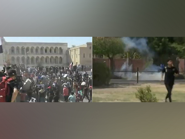 Iraqi protesters storm Parliament for second time in 72 hours  (Photo Credit: Twitter)