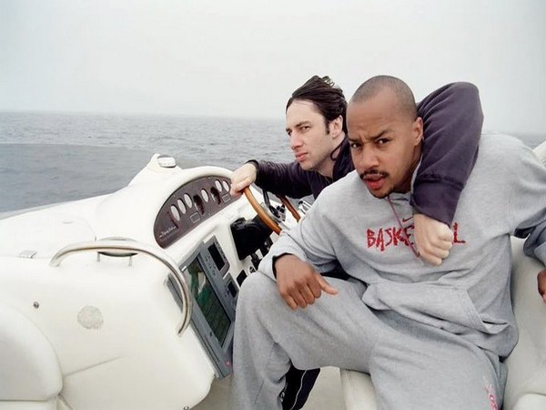  Donald Faison and Zach Braff (Image Source: Twitter