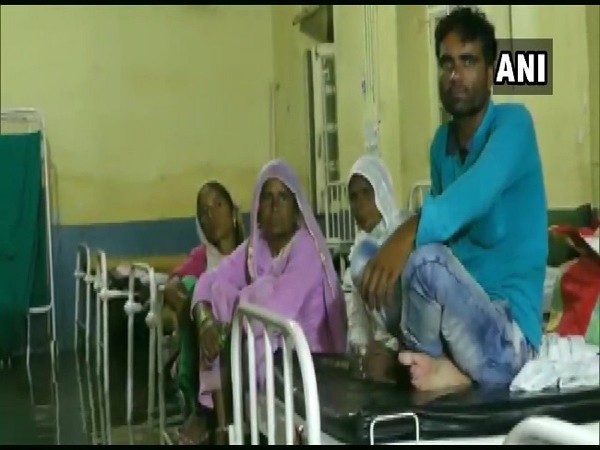 Water enters the Indira Gandhi District Hospital in Mandsaur, Madhya Pradesh on Saturday. Photo/ANI