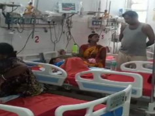 Children being treated at Anugrah Narayan Magadh Medical College in Gaya. (ANI/Photo)