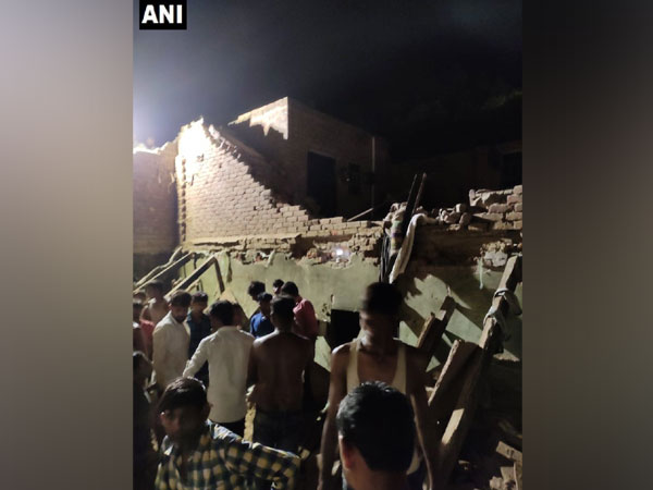 Image of the collapsed house. 