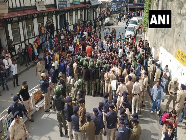 NSUI marched towards the Secretariat in Shimla for demanding revocation or improvement in RUSA system, when the used police forces on them. (Photo/ANI)