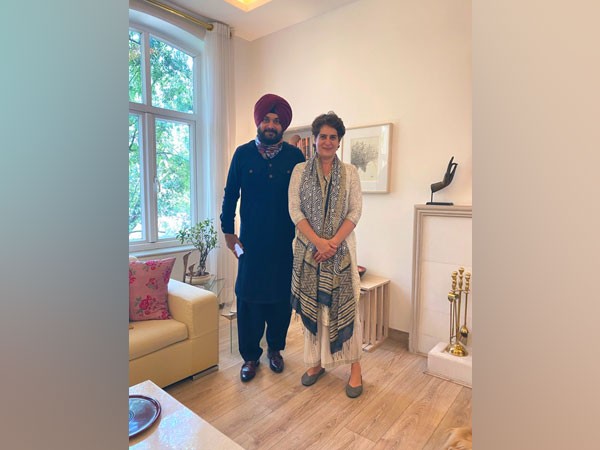 Punjab Congress leader Navjot Singh Sidhu met the party's general secretary Priyanka Gandhi Vadra at her residence.