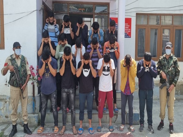 Srinagar Police arrested 19 persons for anti-national sloganeering and stone-pelting outside Yasin Malik's residence (Photo/ANI)