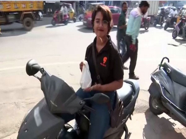 Food delivery agent, Janani Rao