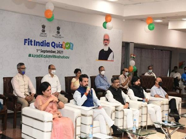 Anurag Thakur during the launch of the Fit India quiz (Photo/ PIB)