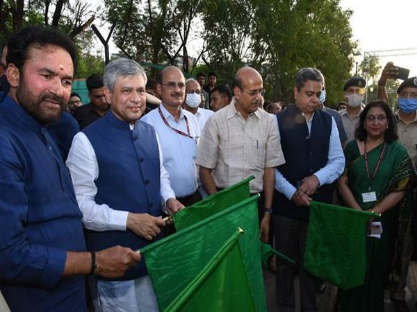 Union Minister G Kishan Reddy and Ashwini Vaishnaw flag off the Bharat Gaurav Tourist Train. (Photo credit: PIB)