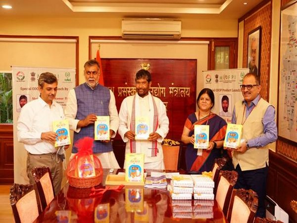 Ministry of Food Processing Industries launches 'Dilli Bakes': first 'One District, One Product' brand in New Delhi. (Photo Courtesy: PIB)