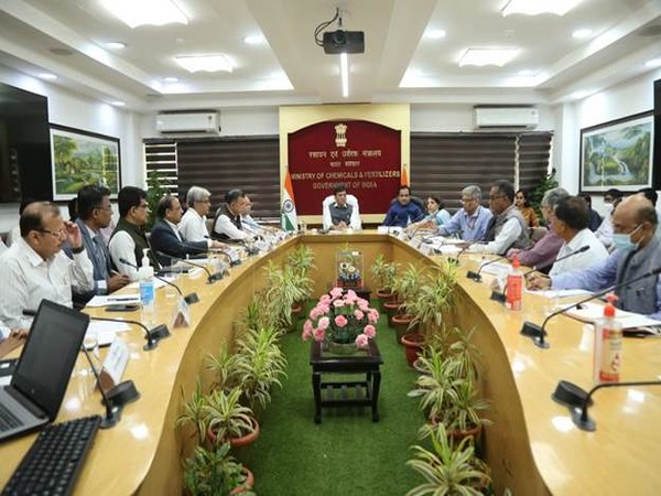 Union Minister Mansukh Mandaviya chairs a meeting for Department of Chemicals and Petrochemicals. (Pic credit: PIB)
