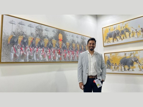 Pankaj Bawdekar's artwork on cultural traditions of Kerala mesmerizes art enthusiasts at World Art Dubai 2022 